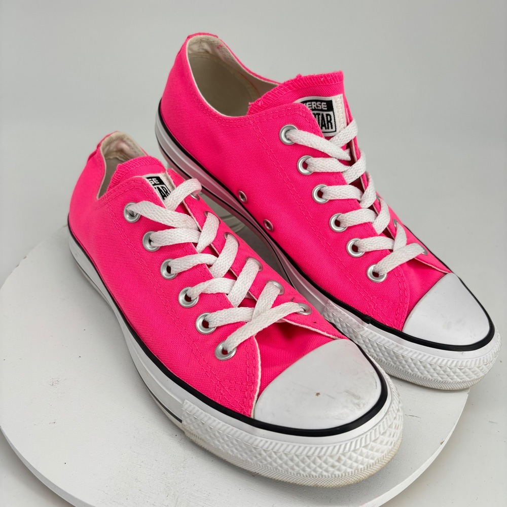 Converse Chuck Taylor All Star Sz 8 Neon Pink Low Top Barbiecore Y2K Streetwear